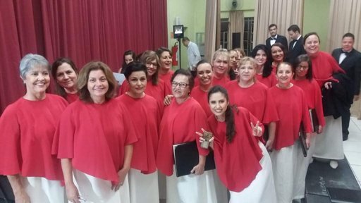 Maestro Alaôr Gonçalves regendo o Chorus Exsultate Voces
